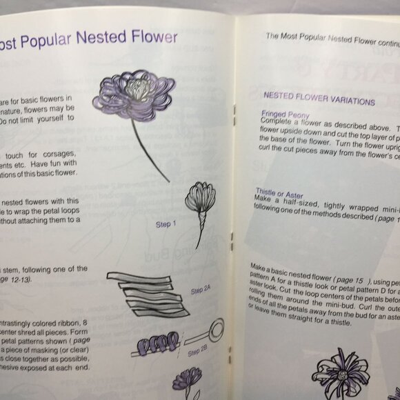 Vintage 2 Book Set Creative Gift Wrapping Fun Easy Simply Shreds Ribbon Shredder - Picture 15 of 16